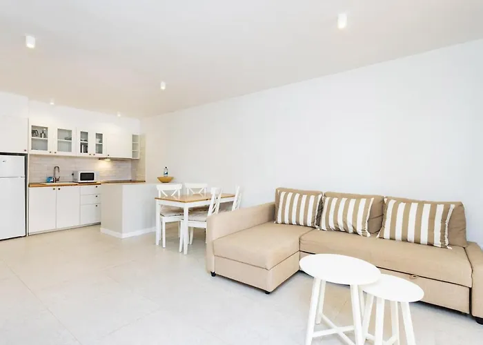 Eden Casa Salitre Neptuno Playa La Arena *